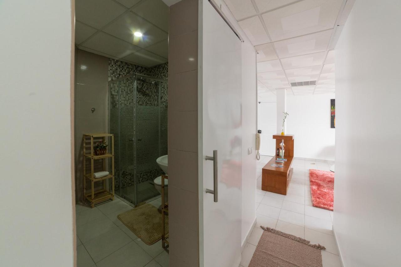 A Casa Da Mizi Hotell Praia Exteriör bild