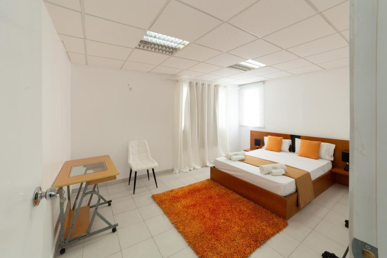 A Casa Da Mizi Hotell Praia Exteriör bild