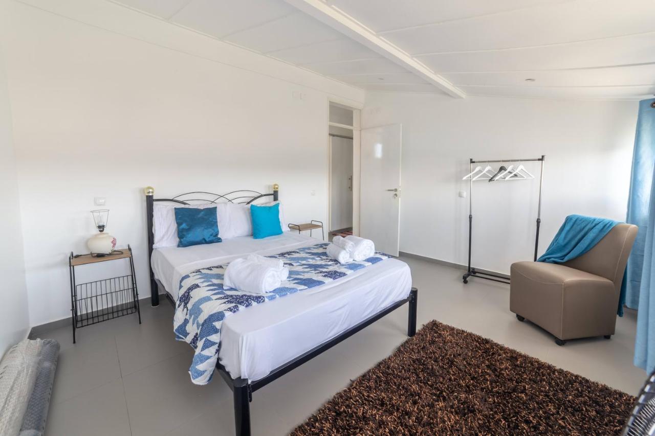 A Casa Da Mizi Hotell Praia Exteriör bild